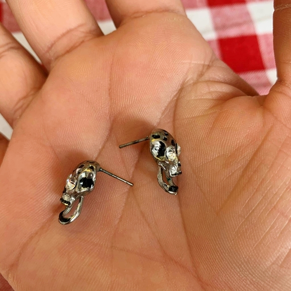 Mid-2000s Skull Stud Earrings - Picture 2 of 2